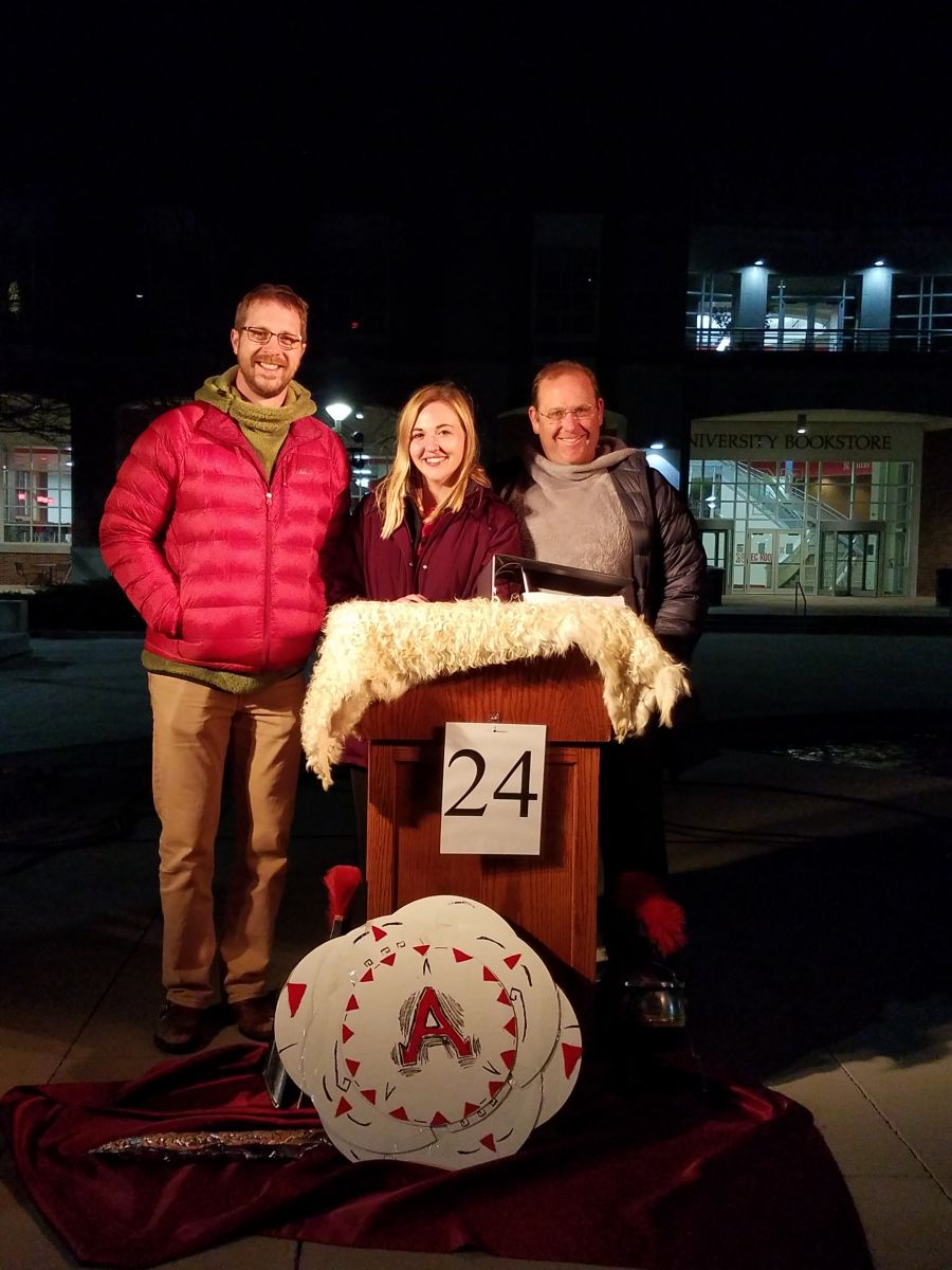(L to R) Matthew Loar, Brooke Mott, and Mike Lippman at the end of the event. Photo by Nichole Brady and used by permission.